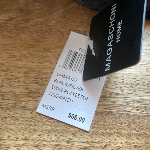 🎉HP🎉💀Gorgeous Skull Accent Pillow 💀Sparkling beaded design! NWT! - Picture 16 of 16